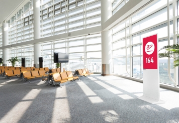 Digital display totem DKS-LED43 incl. transport box, White, 43 in Display, Android 11, TecMaschin 