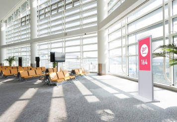 Digital display totem DKST-LED43 with touchscreen, 43 in display, Android 11, White, 610 mm x 450 mm x 1.787 mm, TecMaschin 