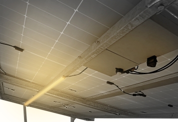 Abri à vélos F350/5-SL avec éclairage LED, accumulateur solaire et 4 modules solaires pour 12 vélos, TOPREGAL 