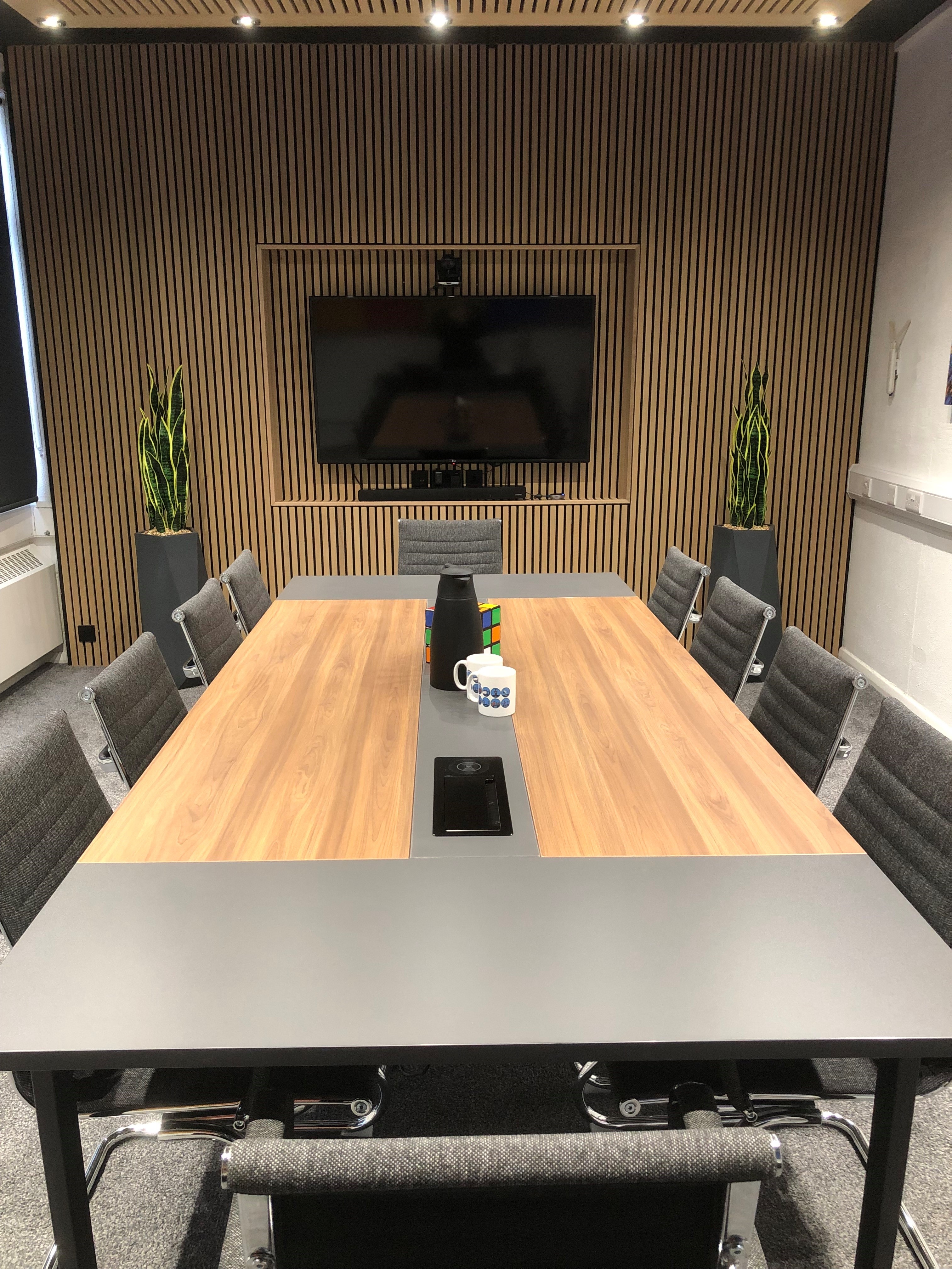 ANJA280i at Maritime House